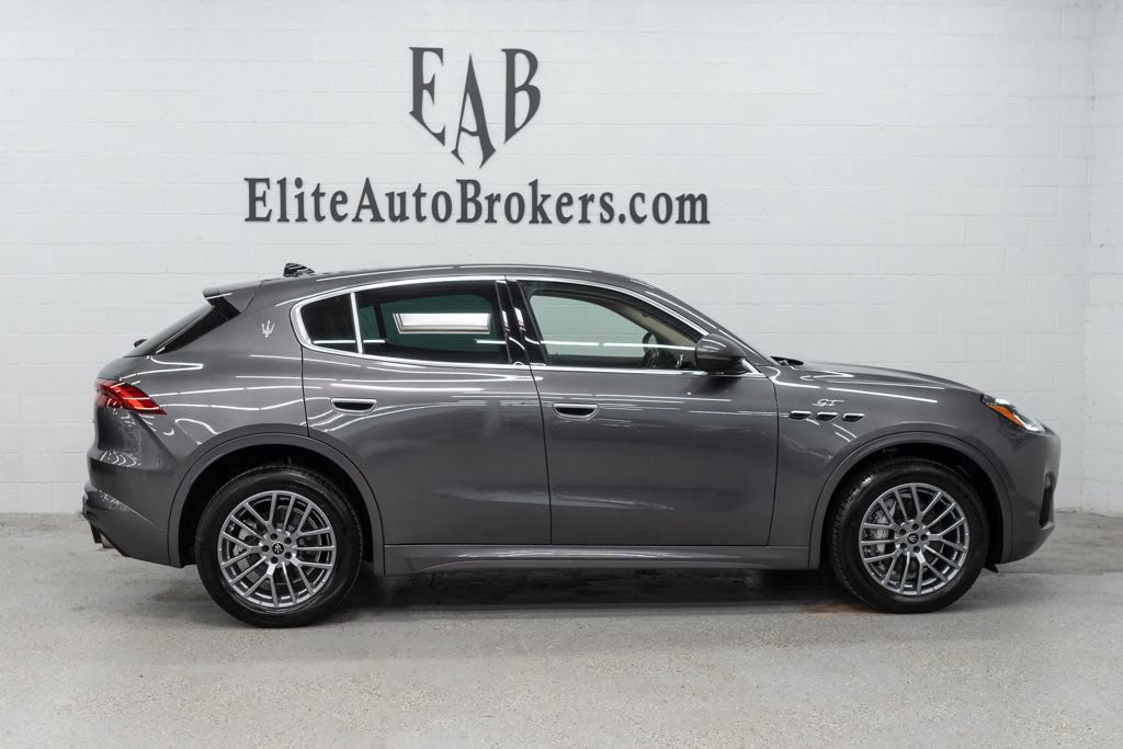Used 2023 Maserati Grecale GT AWD/4WD image 5