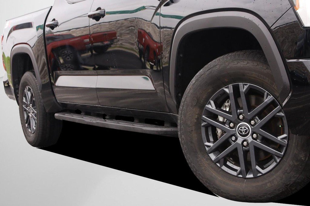 Used 2024 Toyota Tundra SR5 w/ SR5 Convenience Package AWD/4WD image 3