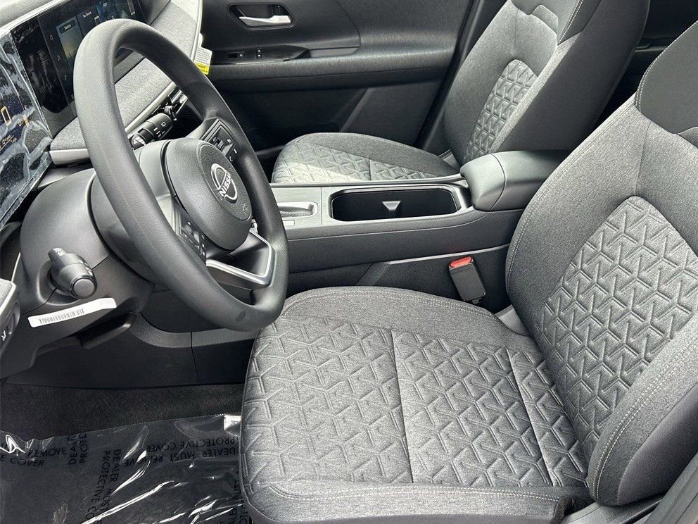 New 2026 Nissan Kicks SV FWD image 28