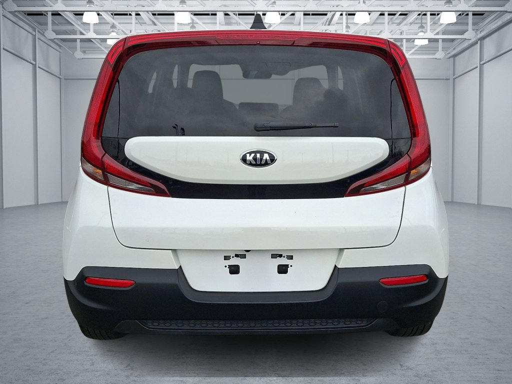 Used 2021 Kia Soul LX image 4