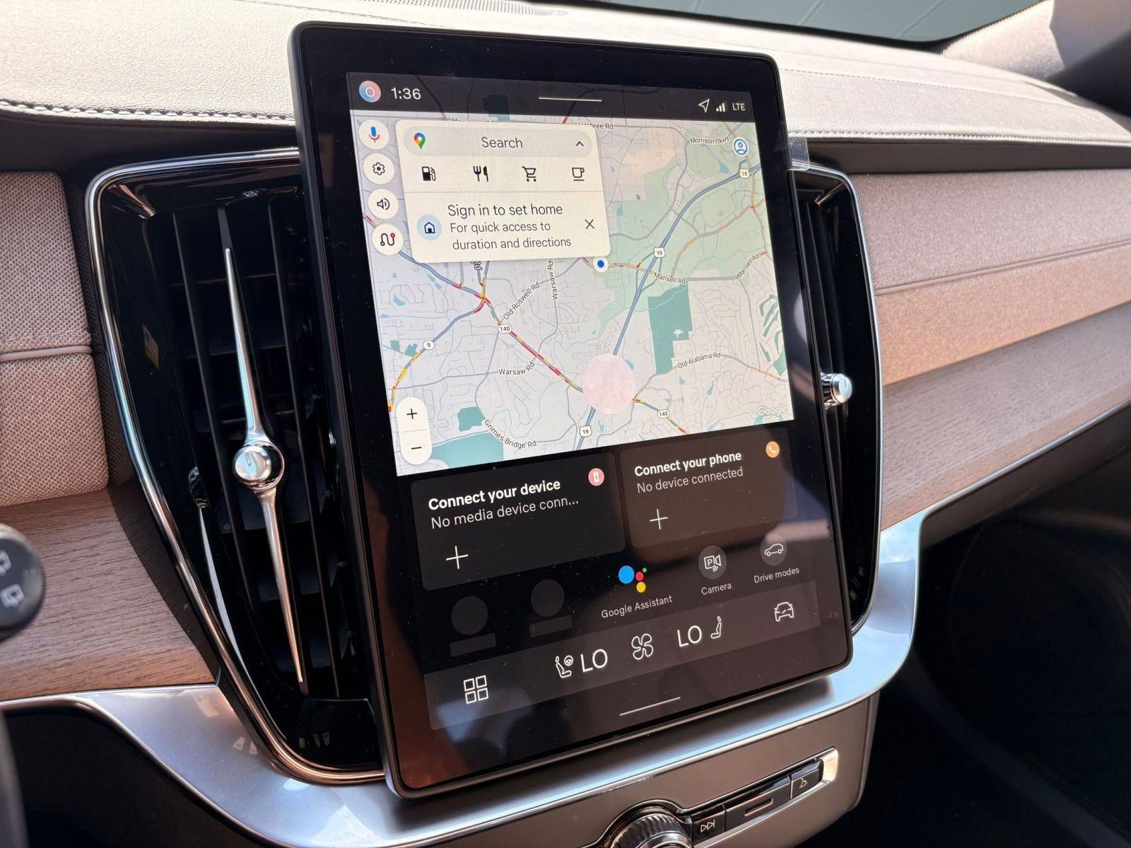 New 2026 Volvo XC90 B6 Plus w/ Protection Package image 29