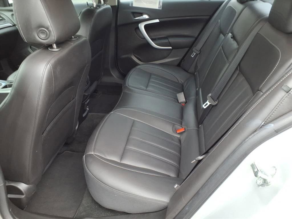 Used 2017 Buick Regal Premium w/ Driver Confidence Package #1 image 12