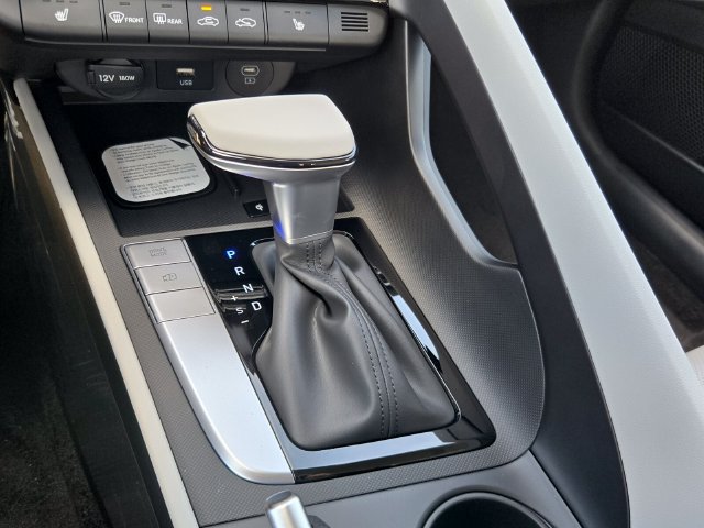 New 2026 Hyundai Elantra SEL Sport FWD image 11