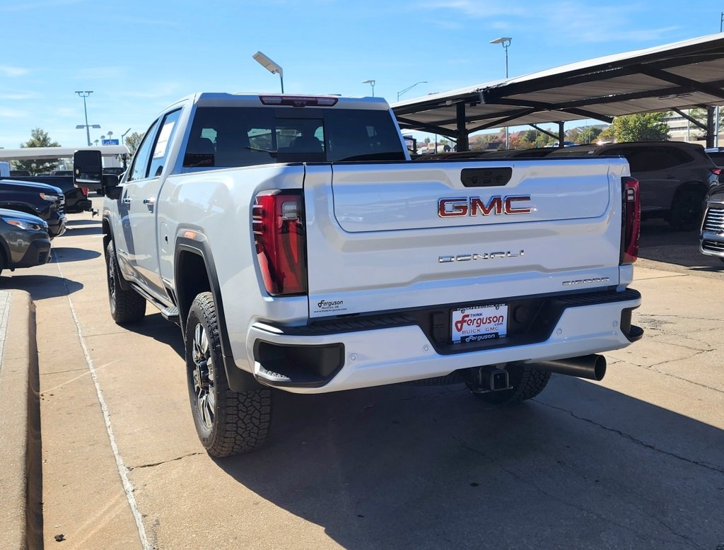 New 2026 GMC Sierra 2500 Denali w/ Denali Reserve Package image 5
