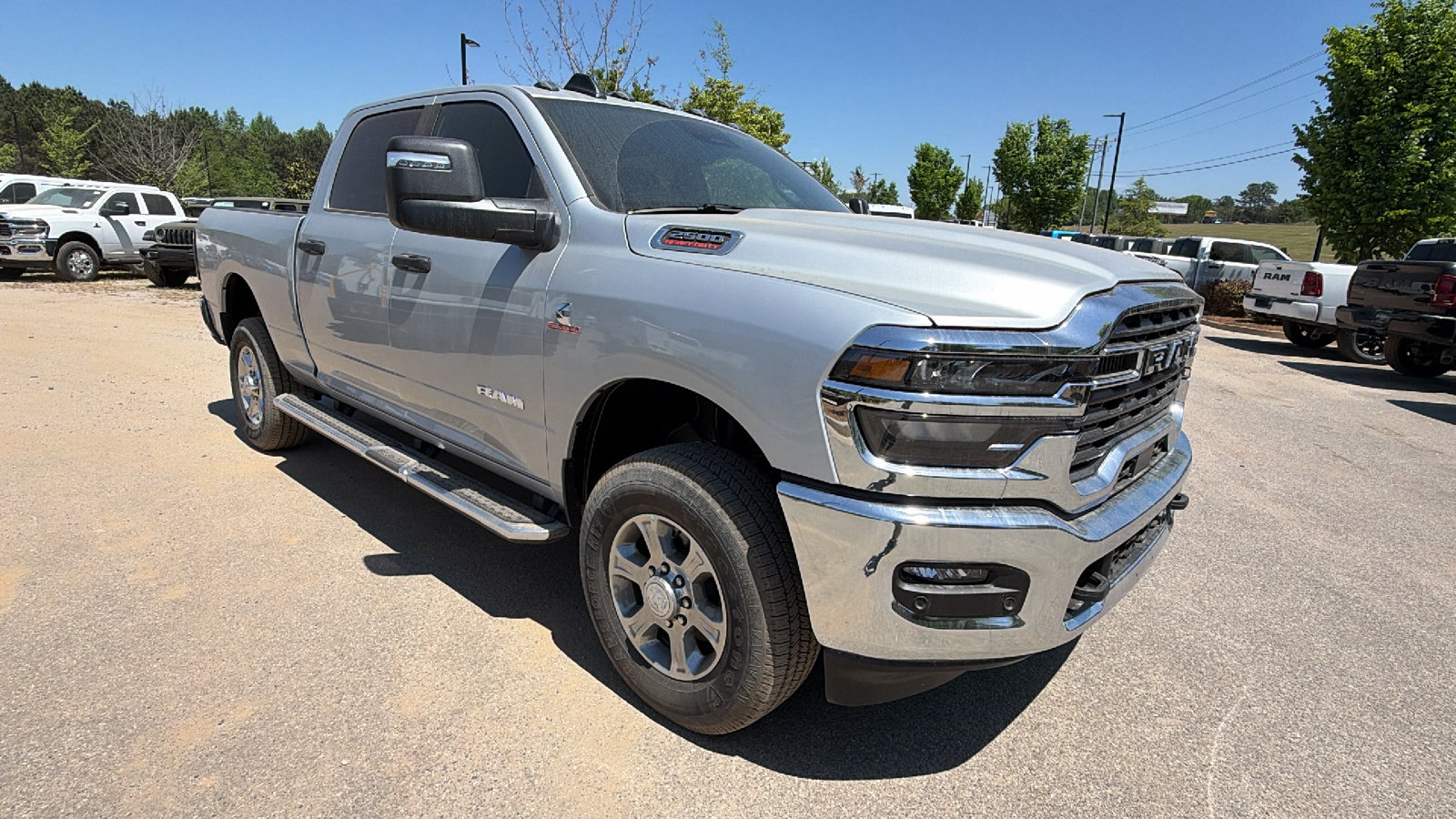 New 2026 RAM 2500 Big Horn AWD/4WD image 5
