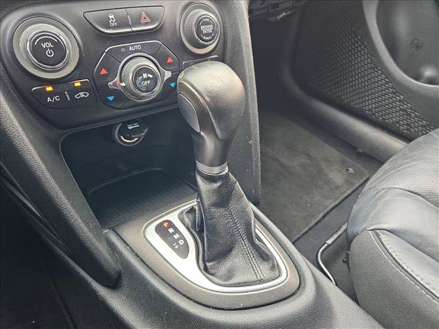 Used 2015 Dodge Dart Limited FWD image 11