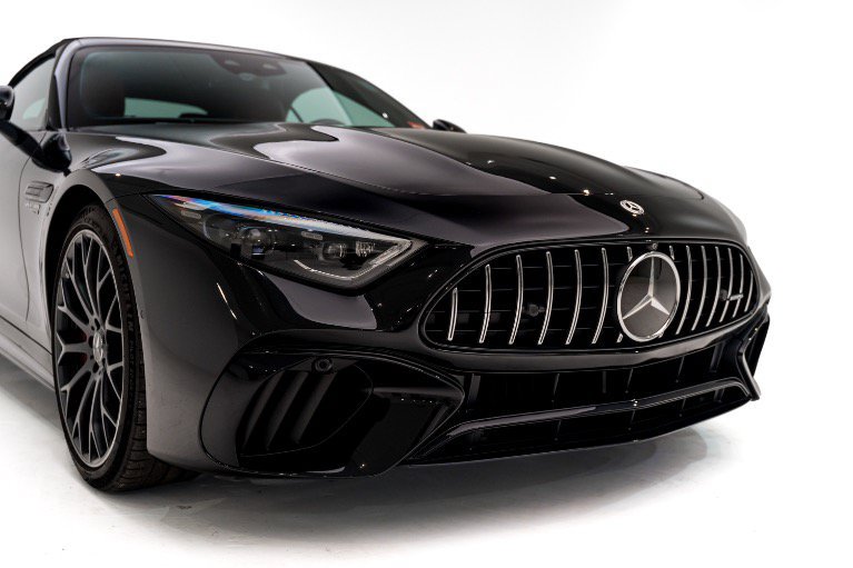 Used 2022 Mercedes-Benz SL 55 AMG 4MATIC image 38