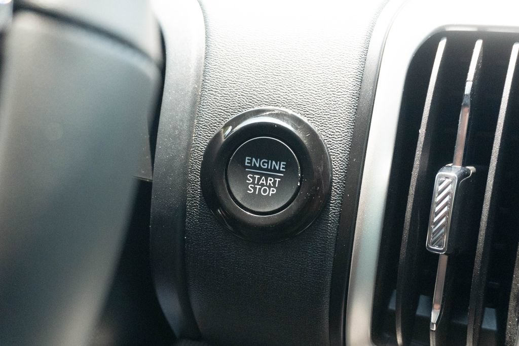 Used 2025 Ford Expedition Max Active RWD image 33