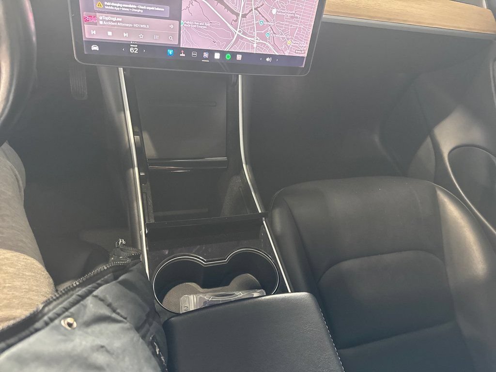 Used 2018 Tesla Model 3 Long Range RWD image 32