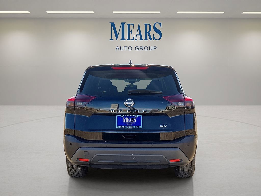 Used 2023 Nissan Rogue SV image 4