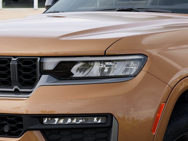 New 2026 Jeep Grand Cherokee Limited AWD/4WD image 10
