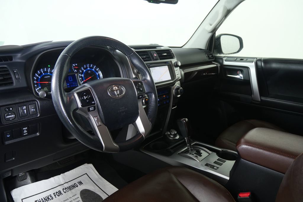 Used 2016 Toyota 4Runner Limited AWD/4WD image 10