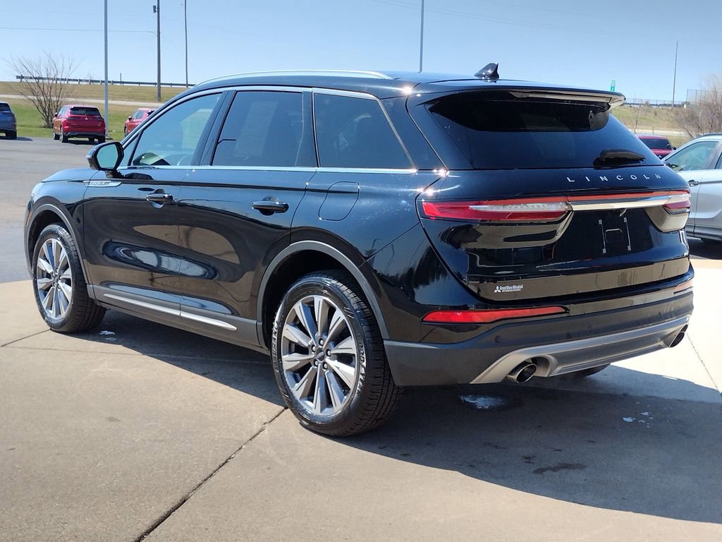 Used 2022 Lincoln Corsair Reserve image 19