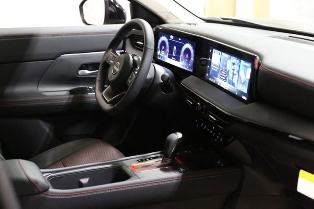 New 2026 Nissan Kicks SR w/ Interior Electronics Package image 22
