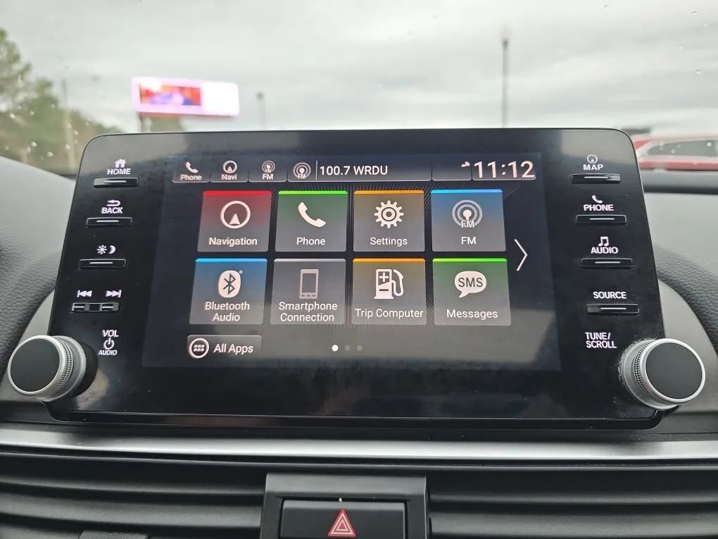 Used 2018 Honda Accord Touring image 29