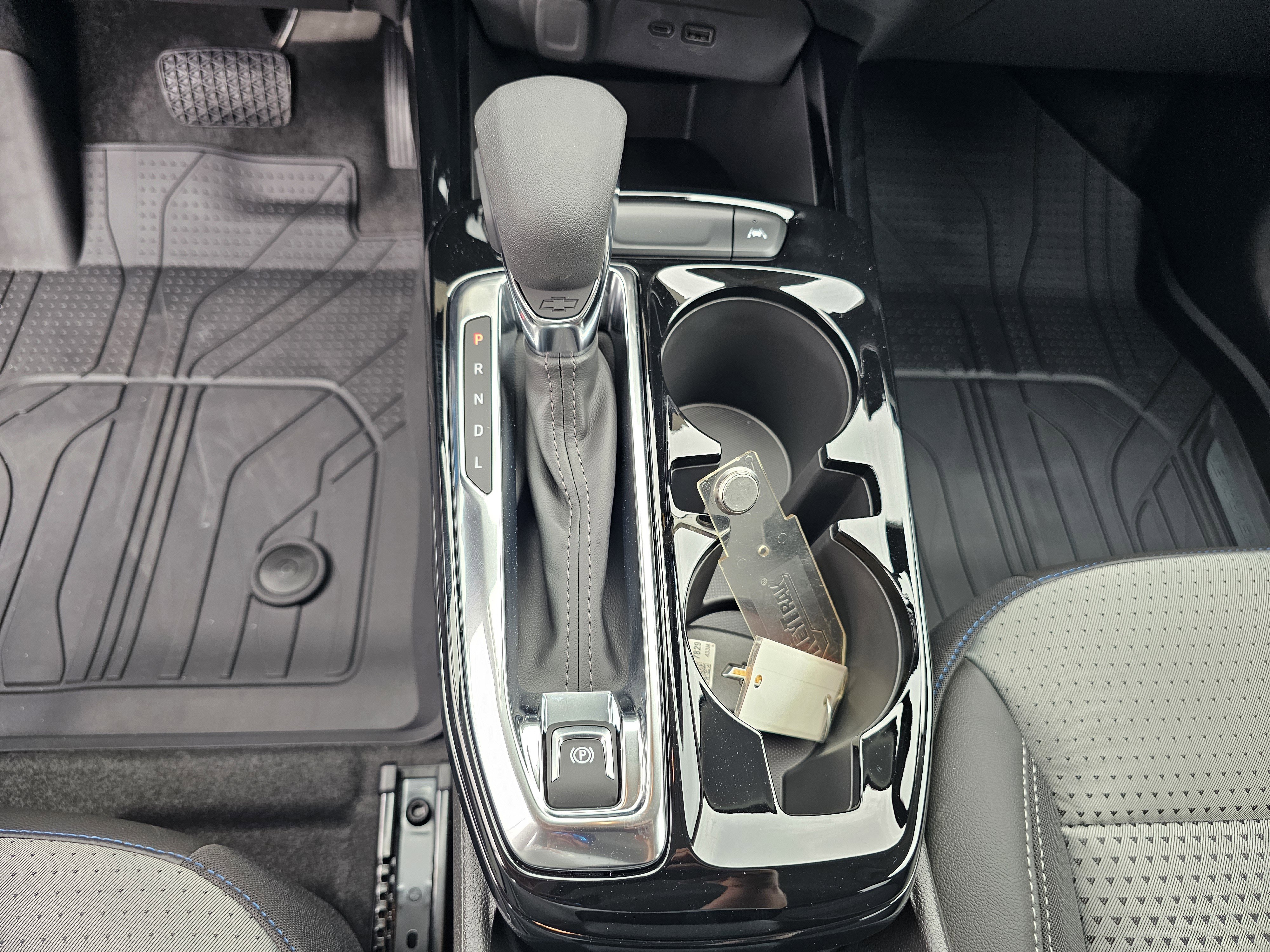 New 2026 Chevrolet Trax LT w/ Driver Confidence Package FWD image 28