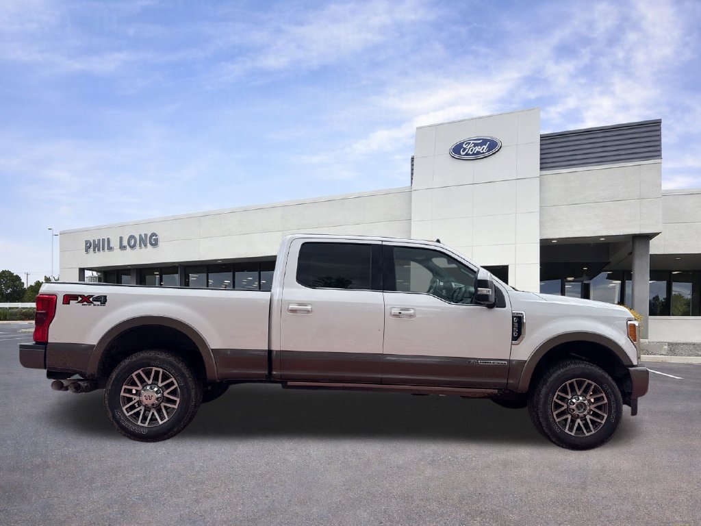 Used 2019 Ford F350 King Ranch w/ King Ranch Ultimate Package AWD/4WD image 9