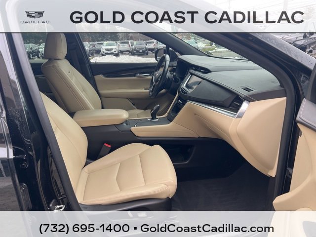 Used 2019 Cadillac XT5 AWD image 7