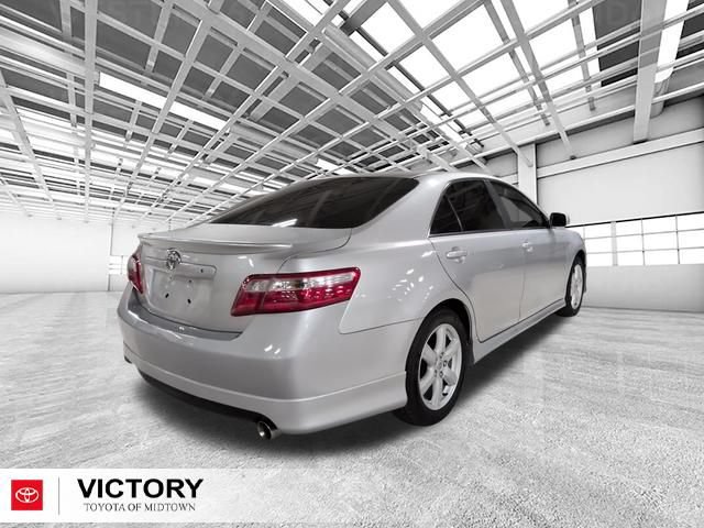 Used 2009 Toyota Camry SE FWD image 4