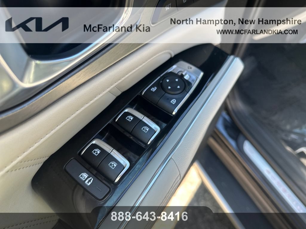 Used 2023 Kia Sorento SX Prestige AWD/4WD image 16