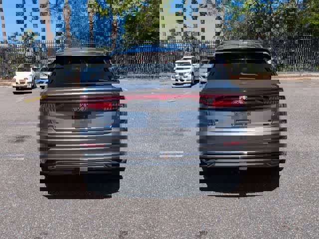 Used 2019 Audi Q8 Premium Plus w/ Premium Plus image 7