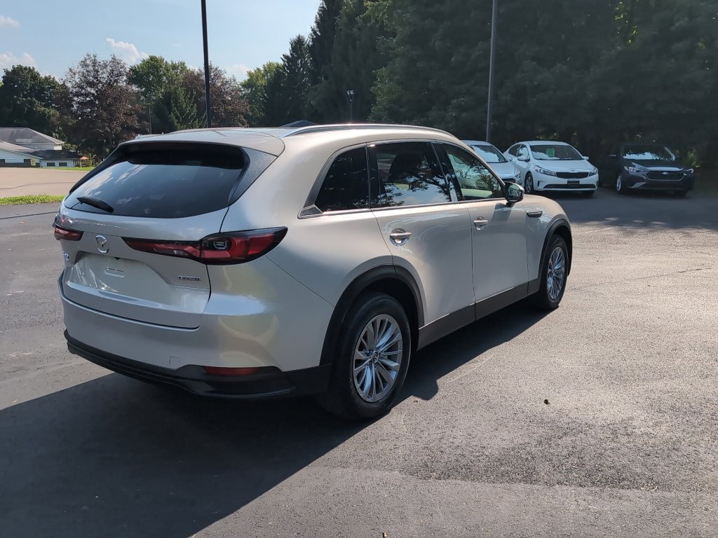 Certified 2024 MAZDA CX-90 3.3 Turbo w/ Preferred Package AWD/4WD image 6