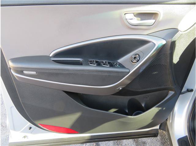 Used 2018 Hyundai Santa Fe Sport AWD/4WD image 29