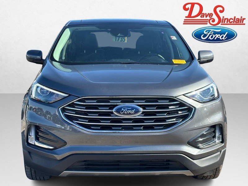 Used 2022 Ford Edge SEL w/ Convenience Package image 2