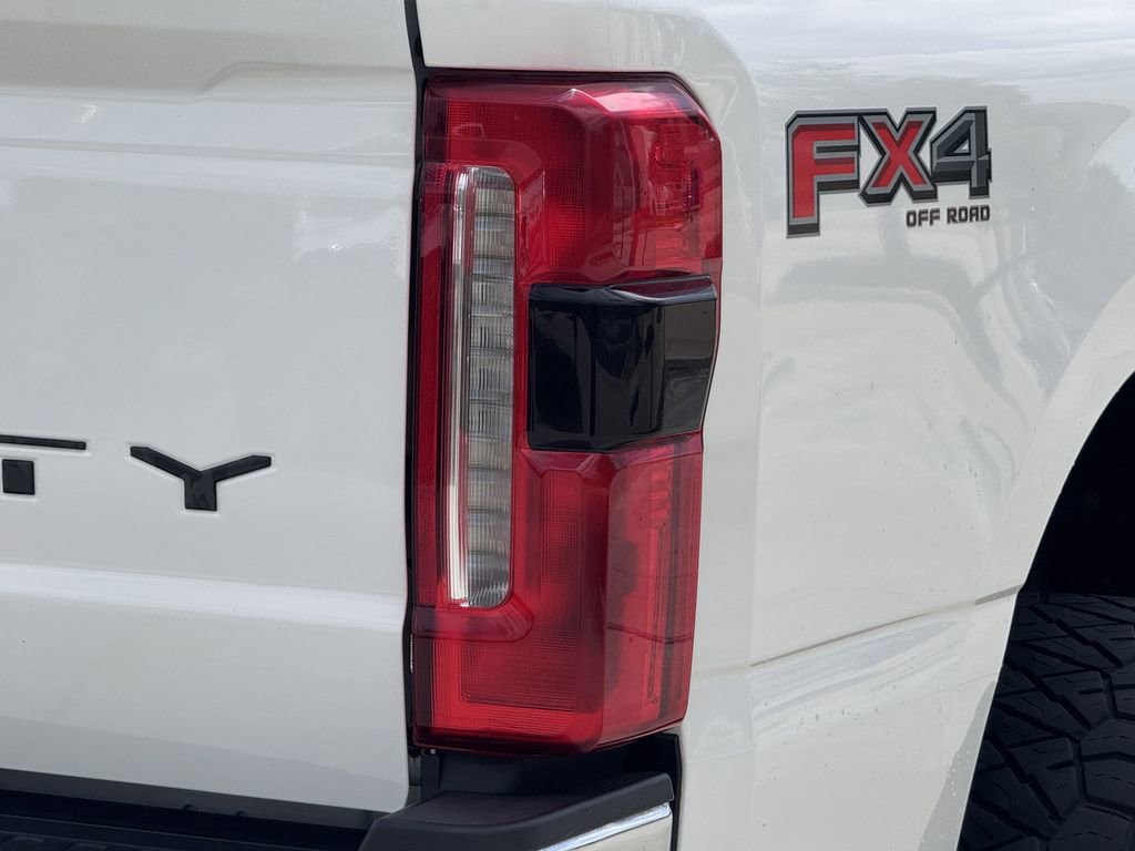 Used 2024 Ford F250 Lariat w/ Lariat Ultimate Package image 12