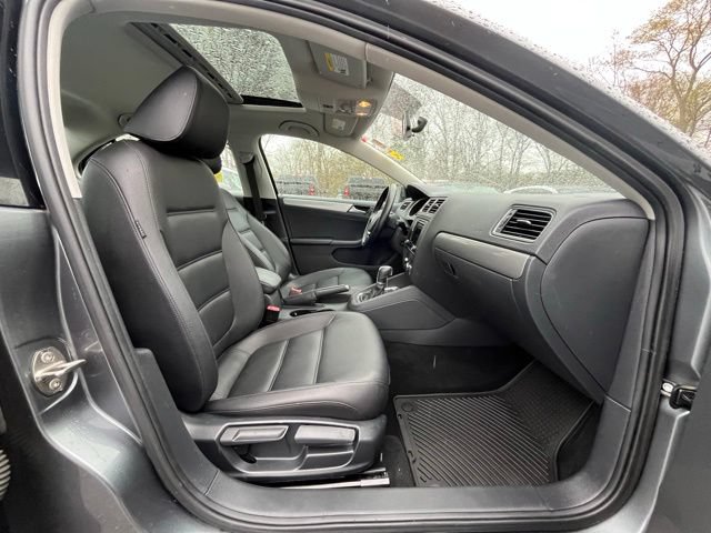 Used 2016 Volkswagen Jetta SE FWD image 21