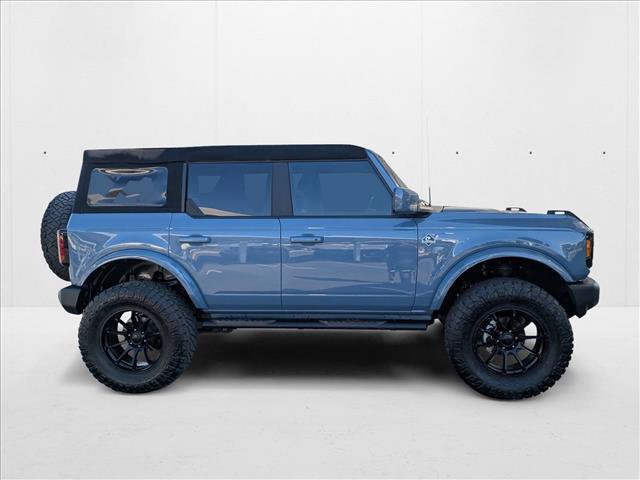 Used 2023 Ford Bronco Outer Banks image 4
