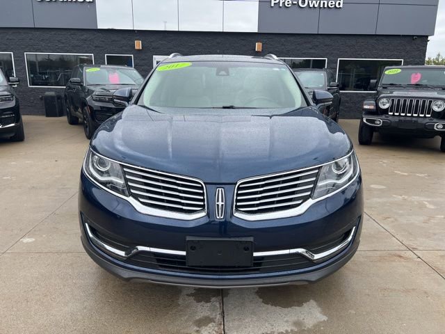 Used 2017 Lincoln MKX Reserve w/ Lincoln MKX Climate Package AWD/4WD image 2