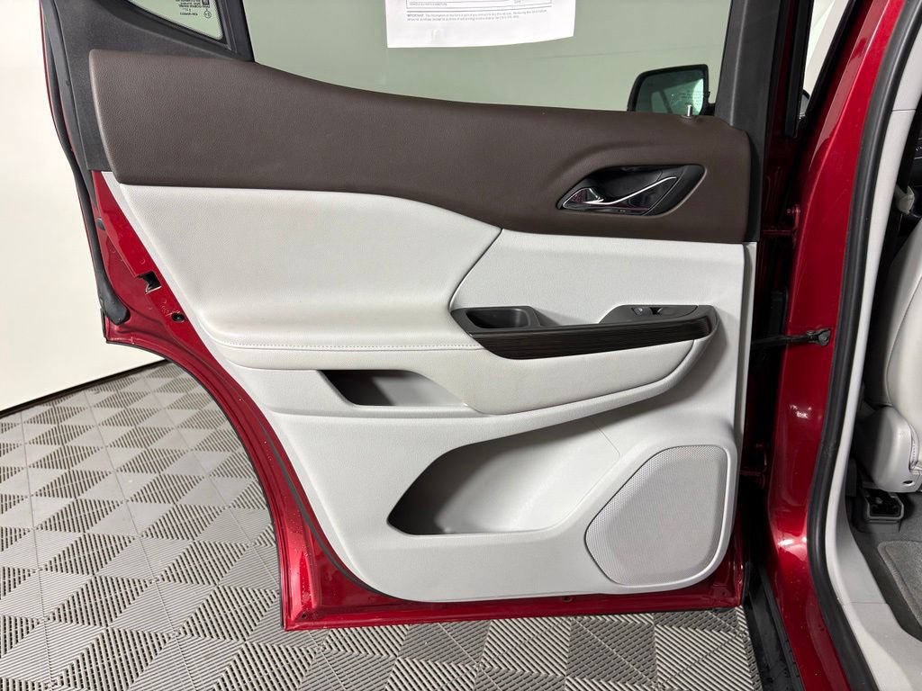 Used 2019 GMC Acadia SLT FWD image 48