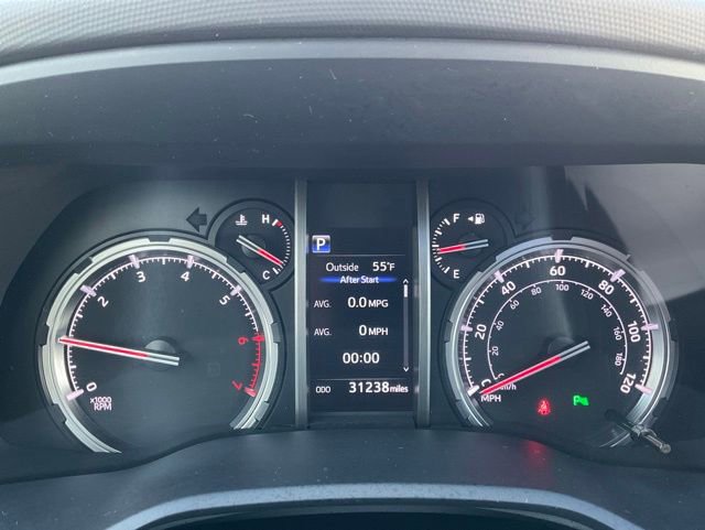 Used 2023 Toyota 4Runner Limited AWD/4WD image 4