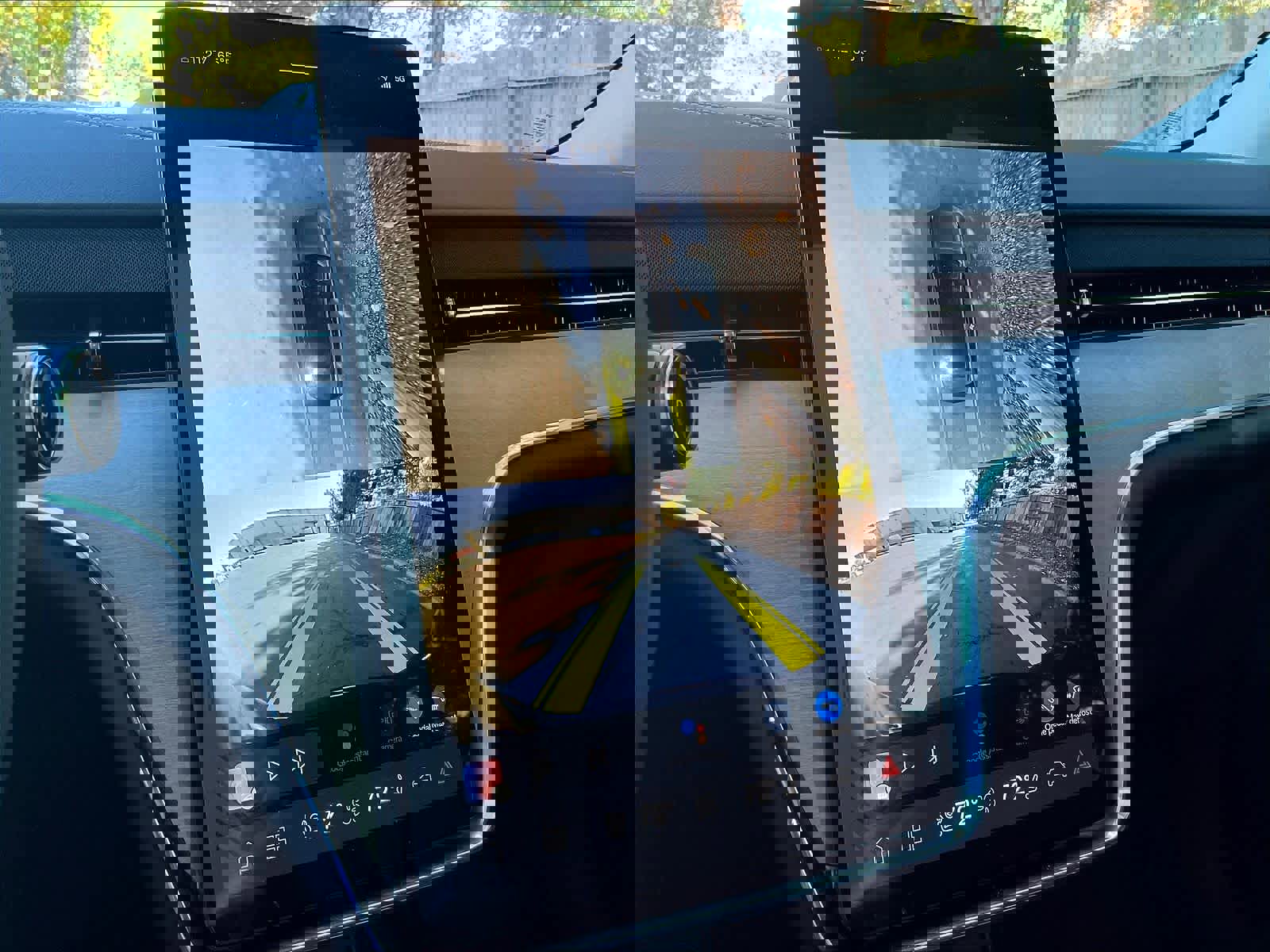 New 2025 Volvo EX90 Ultra w/ Protection Package Premier image 20