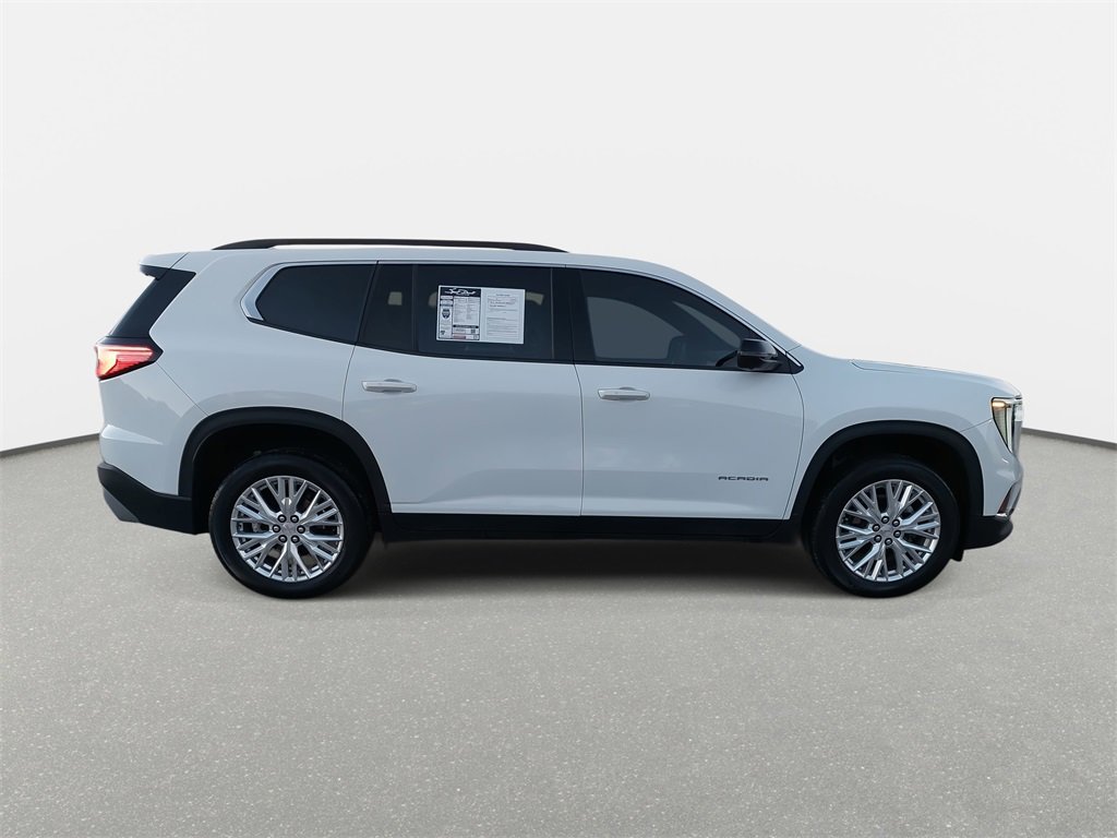 Used 2024 GMC Acadia Elevation image 4