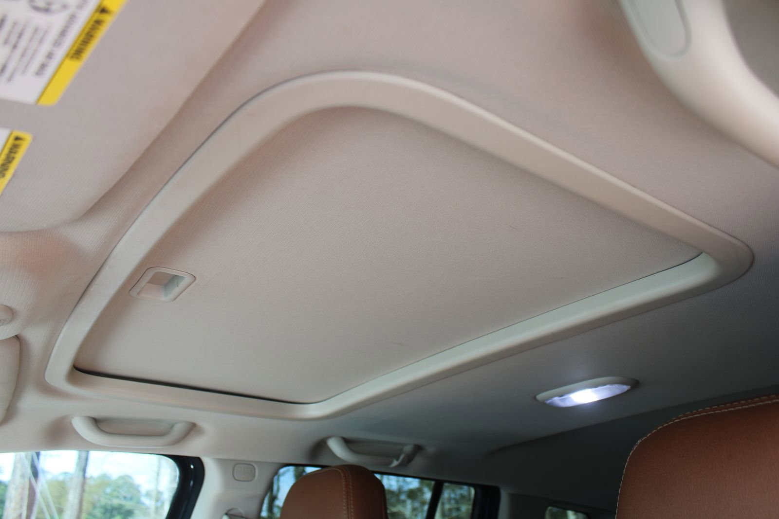 Used 2015 Jeep Compass Limited w/ Sun/Sound Group image 48