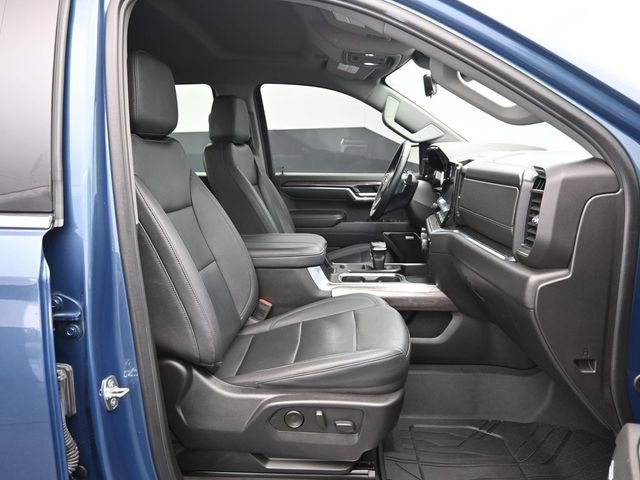 Used 2024 Chevrolet Silverado 1500 LTZ w/ Technology Package image 44