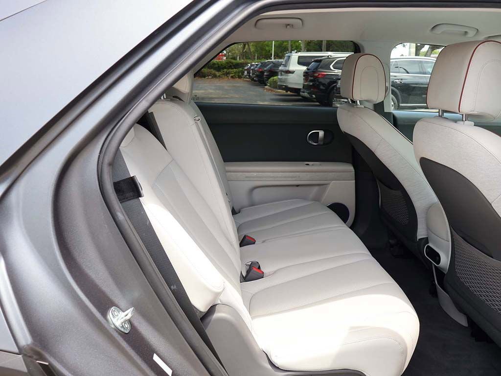 Used 2023 Hyundai Ioniq 5 SEL RWD image 41