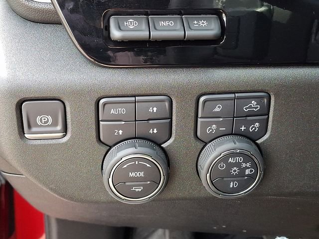 Used 2025 Chevrolet Silverado 1500 High Country w/ Technology Package image 22