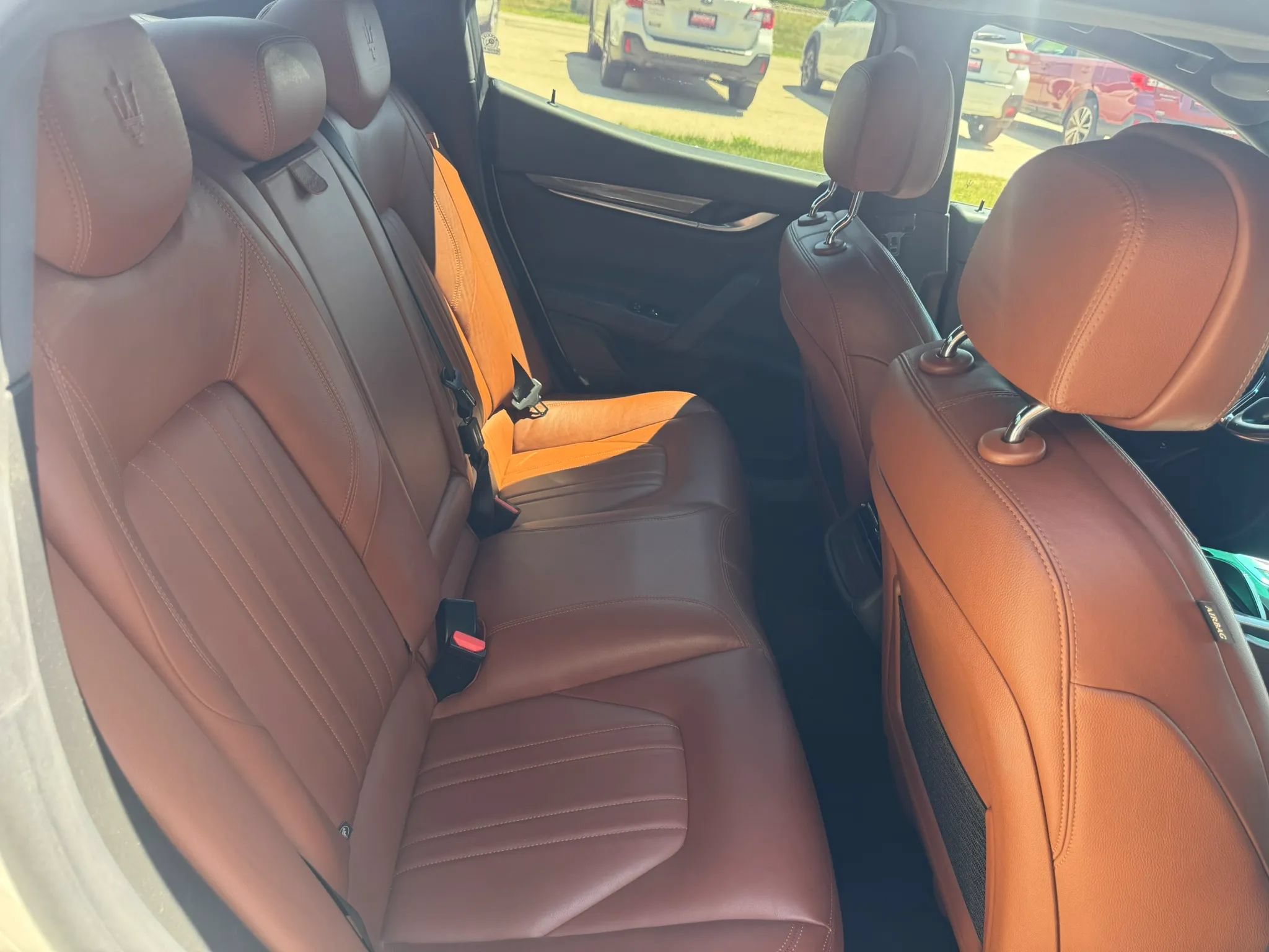 Used 2015 Maserati Ghibli RWD image 15