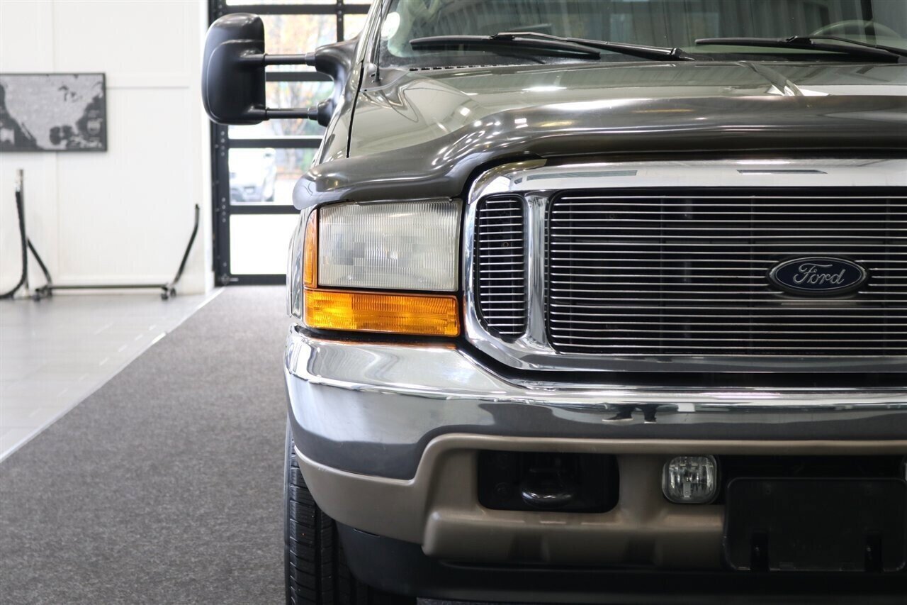 Used 2001 Ford Excursion Limited image 43