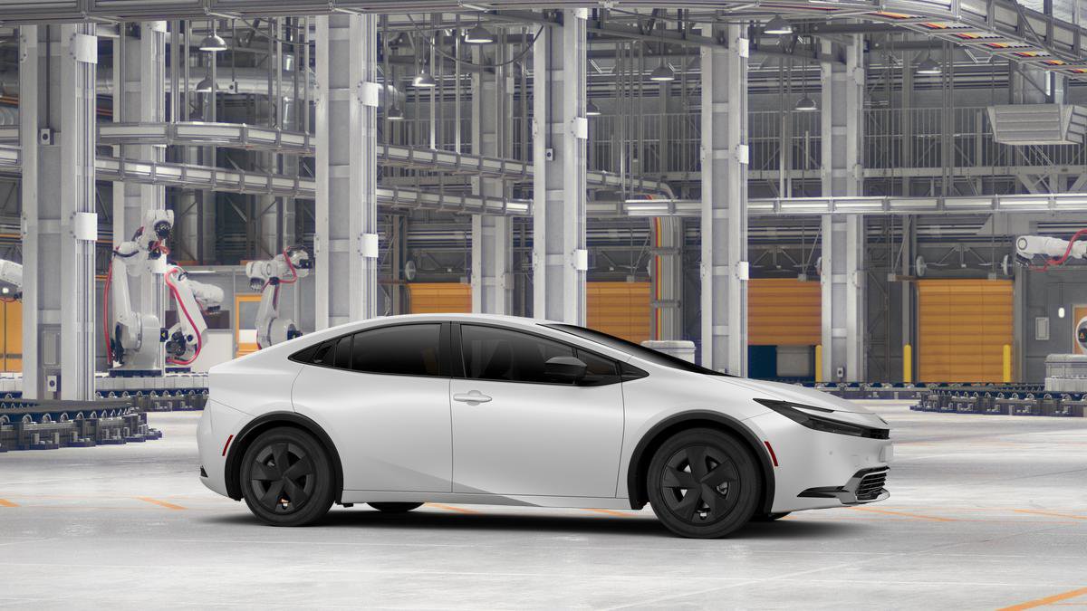 New 2026 Toyota Prius LE FWD image 13
