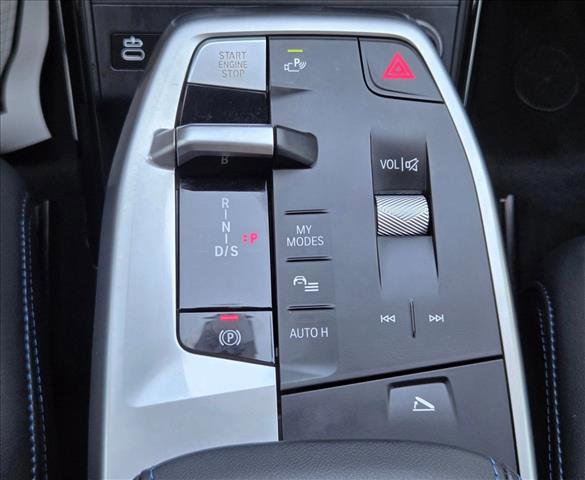 Used 2025 BMW X1 xDrive28i w/ M Sport Package image 13