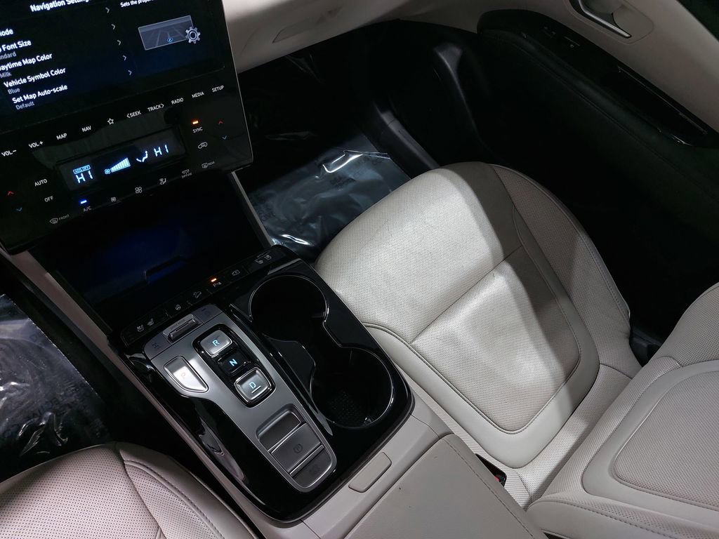 Used 2024 Hyundai Tucson Limited image 26