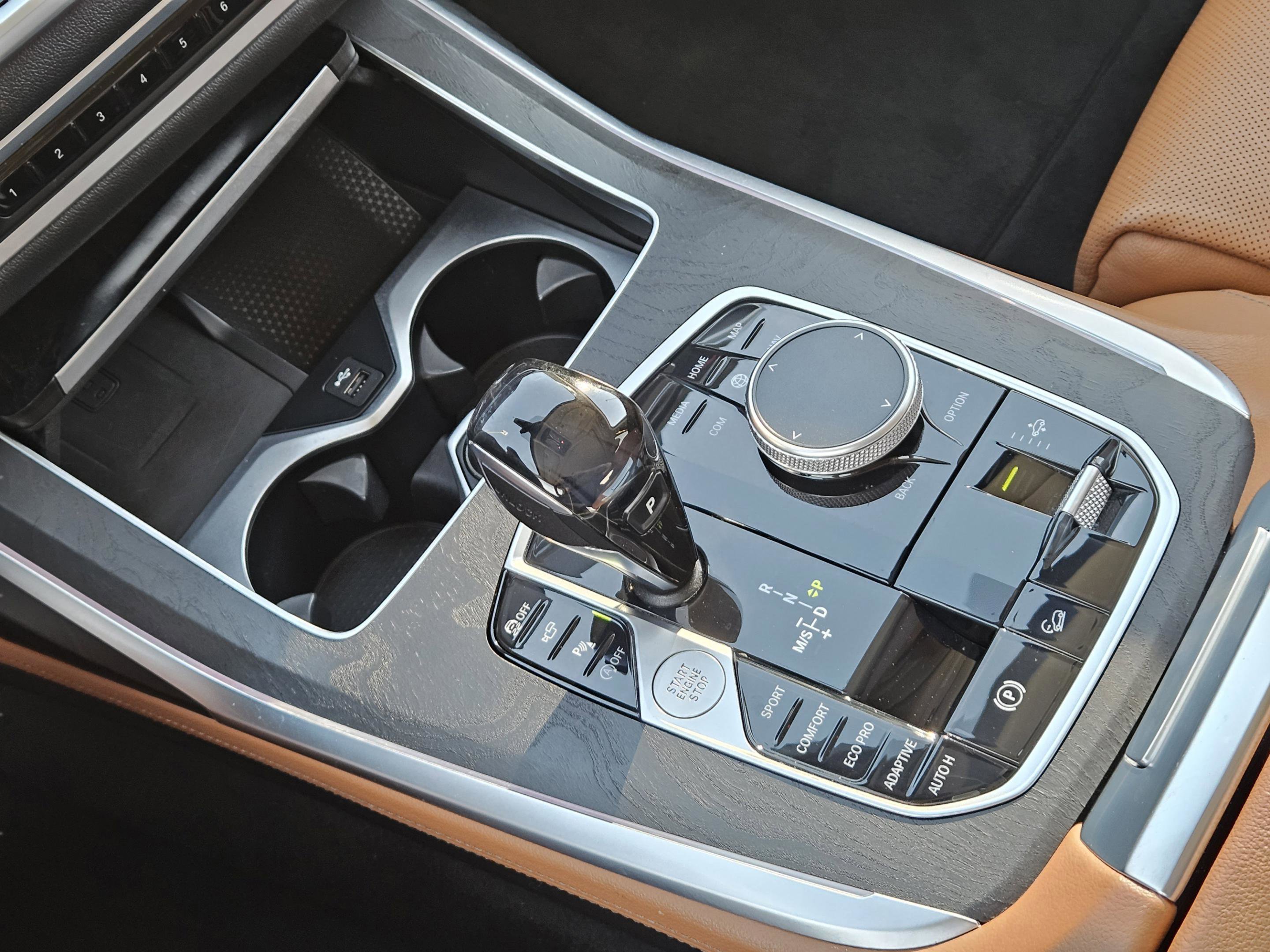 Used 2020 BMW X7 xDrive40i w/ Premium Package image 22