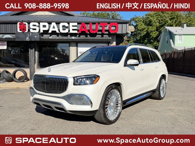 Used 2023 Mercedes-Benz Maybach GLS 600 4MATIC image 1