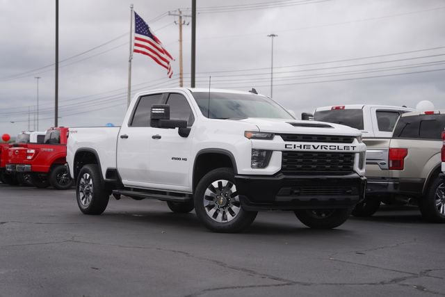 Used 2021 Chevrolet Silverado 2500 Custom w/ Custom Value Package image 2