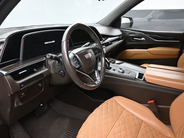 Used 2021 Cadillac Escalade Premium Luxury image 19