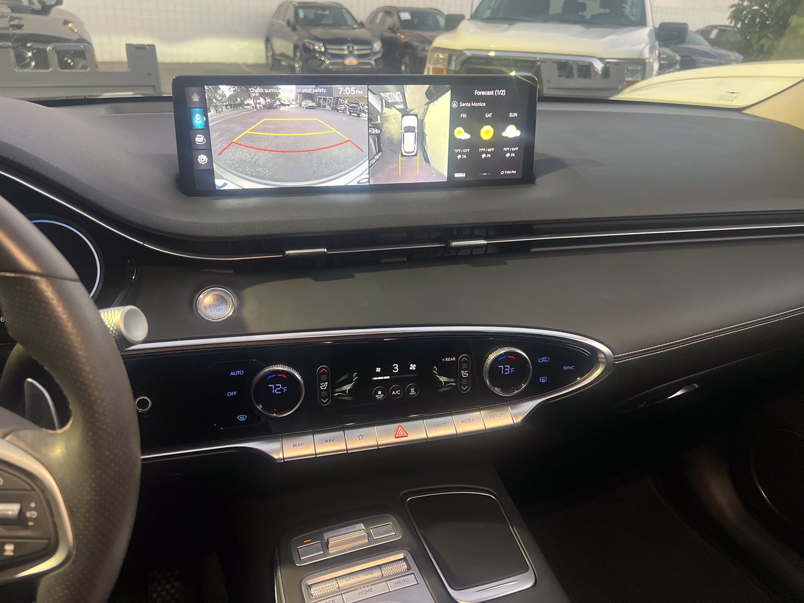 Used 2023 Genesis Electrified GV70 AWD/4WD image 23